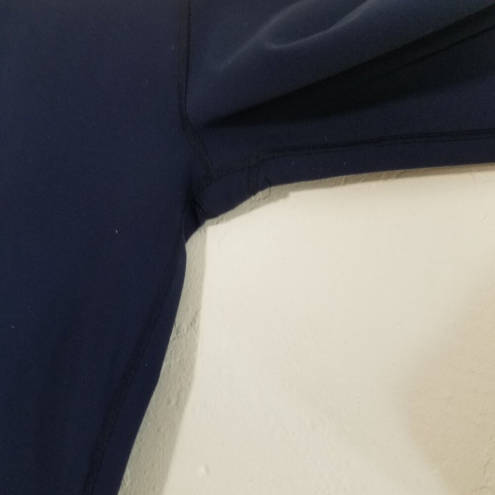 Lululemon Navy Pants Size 6 - Picture 3 of 7
